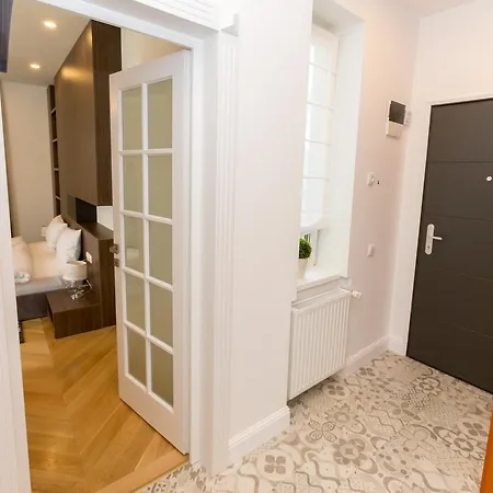 Apartment Lux *