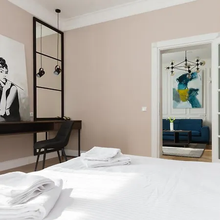 Apartment Lux